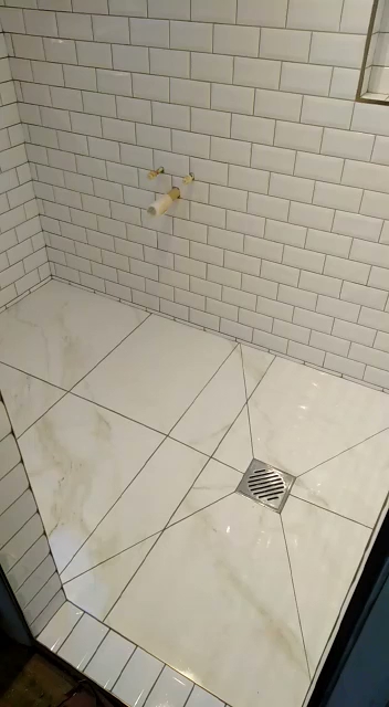 Roman Tiling Services — Photos 1