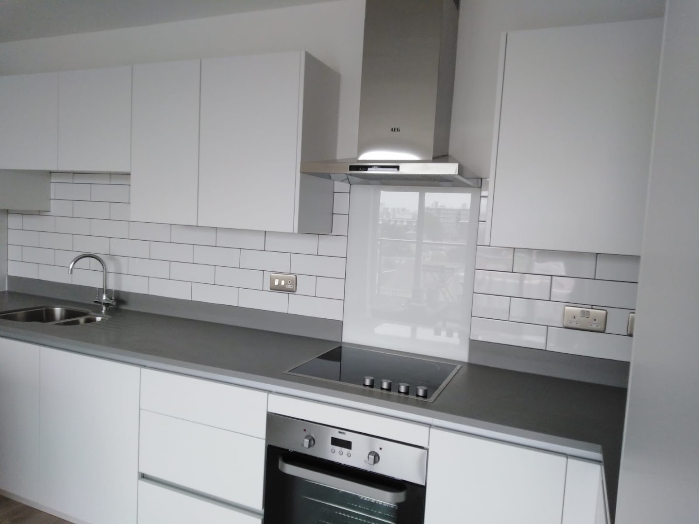 Roman Tiling Services — Photos 3